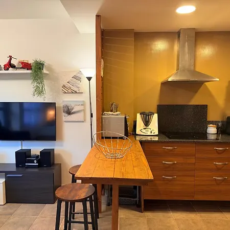 El Loft De Salas - L'amfitriona *